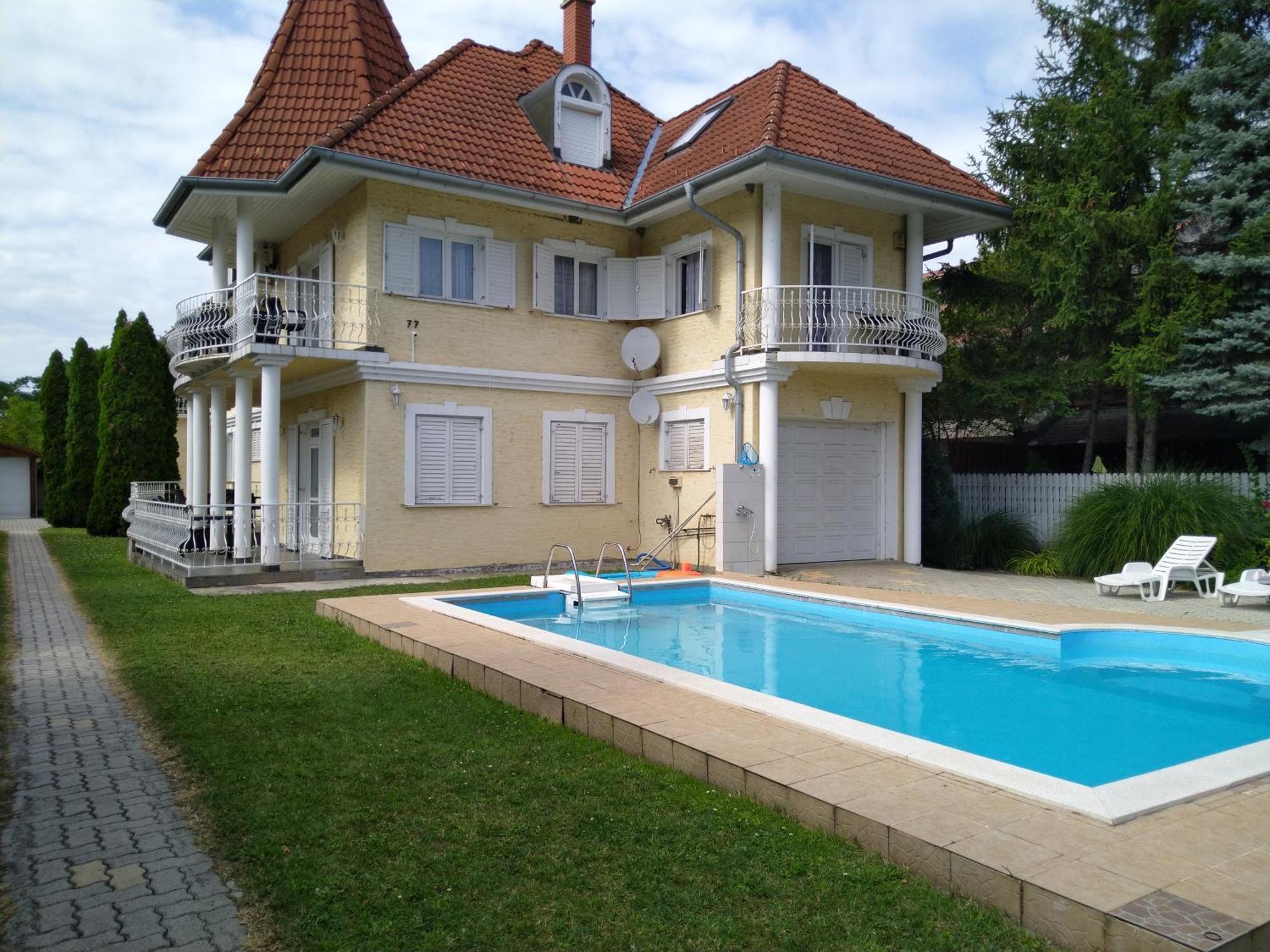 Bella Villa Apartmanhaz Zamárdi Buitenkant foto