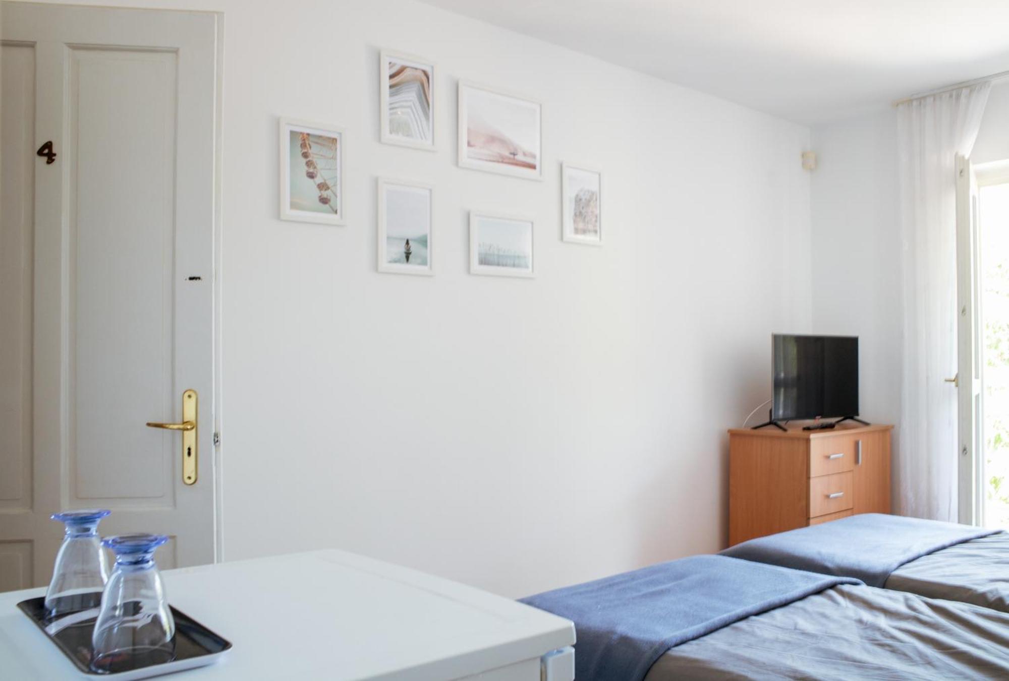 Bella Villa Apartmanhaz Zamárdi Buitenkant foto